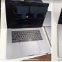 Apple 1990 i7, 16Gb,512 Gb SSD,15.4" Retina Display 1.5gb iris graphic+ 4 Gb graphic card (2018)